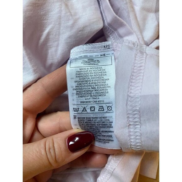 Adidas BNWOT sz XSmall crop too "almost pink" tshirt NEW print allover - Picture 7 of 7